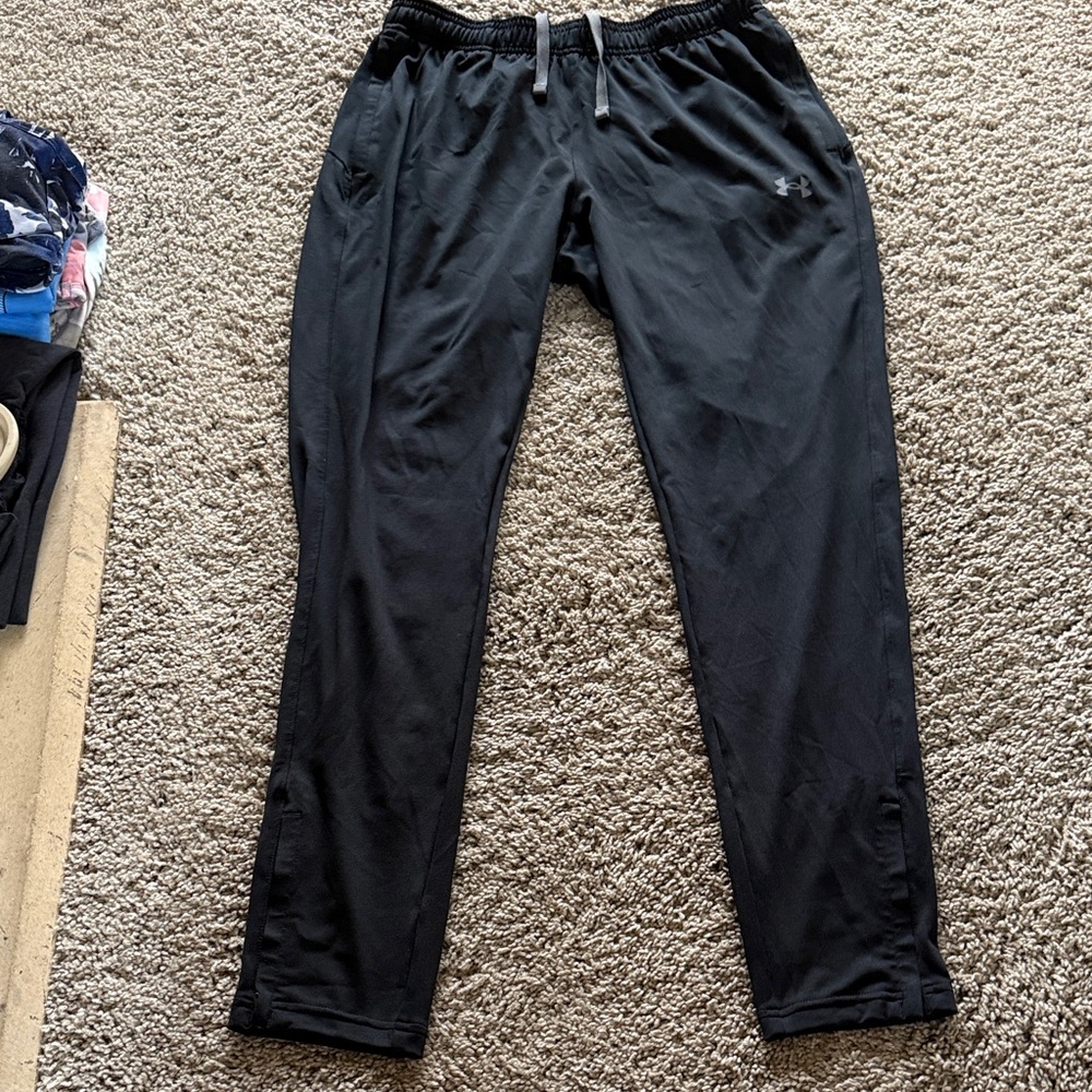 Under Armour Women’s small  Black Joggers